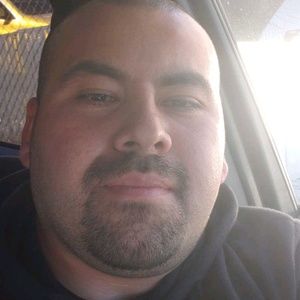 Meet your Posher, Genaro